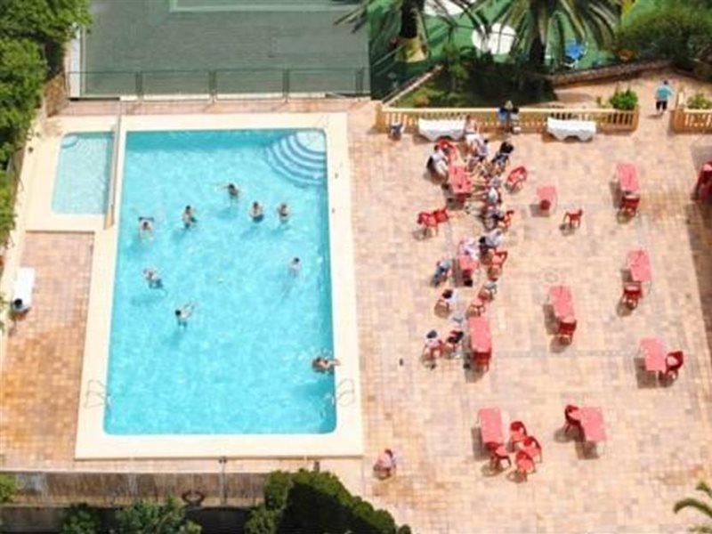 Apartamentos Palm Court Benidorm Luaran gambar