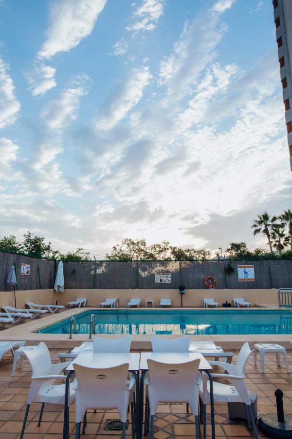 Apartamentos Palm Court Benidorm Luaran gambar