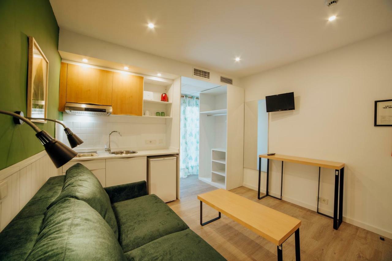 Apartamentos Palm Court Benidorm Luaran gambar