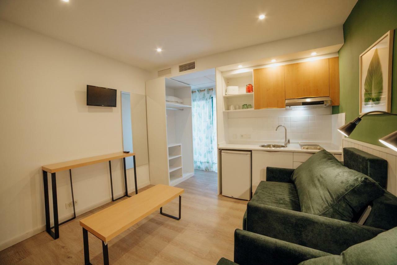 Apartamentos Palm Court Benidorm Luaran gambar