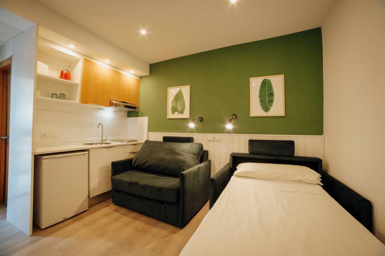 Apartamentos Palm Court Benidorm Luaran gambar